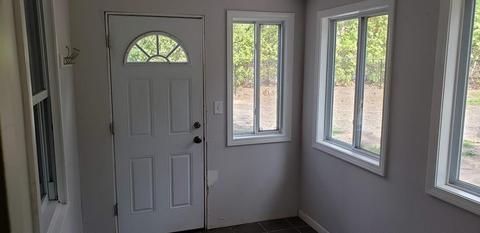 33 Newton Rd, Springfield, MA 01118 photo 5
