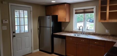 33 Newton Rd, Springfield, MA 01118 photo 8