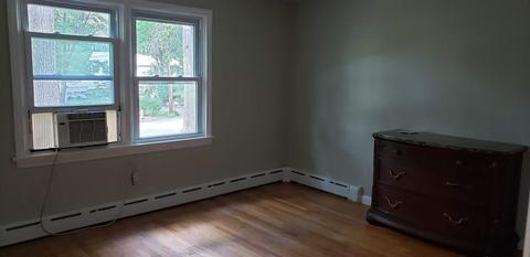 33 Newton Rd, Springfield, MA 01118 photo 9