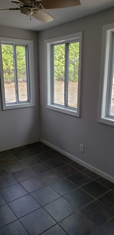 33 Newton Rd, Springfield, MA 01118 photo 6