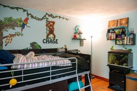 672 E Main St, Chicopee, MA 01020 photo 23