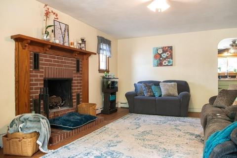 672 E Main St, Chicopee, MA 01020 photo 17