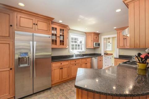 277 Harris Ave, Needham, MA 02492 photo 10