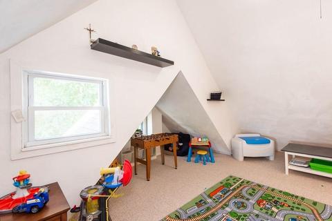 10 Ernest St, Saugus, MA 01906 photo 30