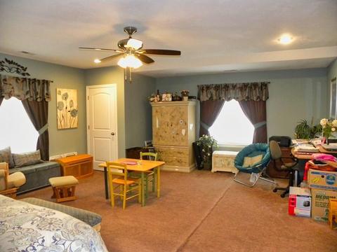 2 Pond Ct, Leicester, MA 01524 photo 12