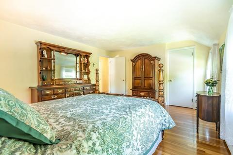 35 Sandra Ln, Reading, MA 01867 photo 16