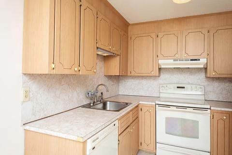 7 Susan Rd #4, Buzzards Bay, MA 02532 photo 6