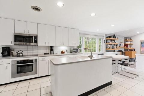 66 George Aggott Rd, Needham, MA 02492 photo 7