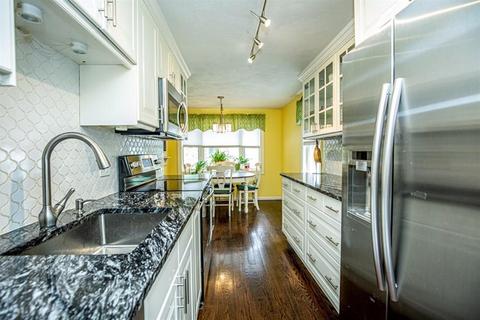 211 Pine St #A, Danvers, MA 01923 photo 12