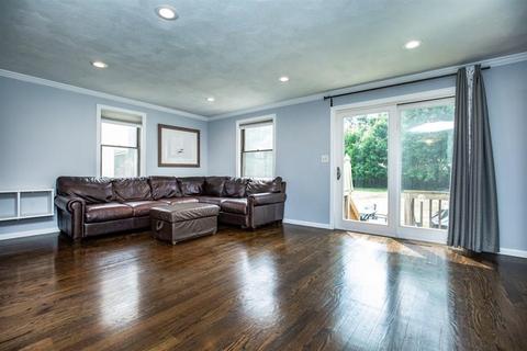 211 Pine St #A, Danvers, MA 01923 photo 11