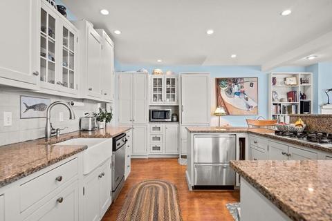 64 Dearborn St, Salem, MA 01970 photo 7