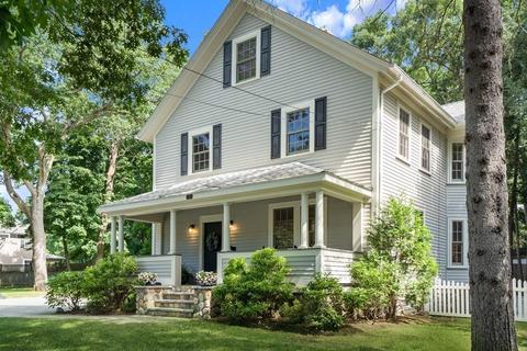 159 Glen Rd, Wellesley, MA 02481 photo 2