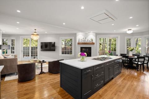 159 Glen Rd, Wellesley, MA 02481 photo 5