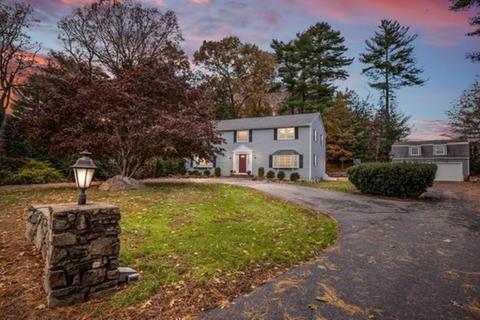 19 Sunnybrook Ln, Canton, MA 02021 photo 1