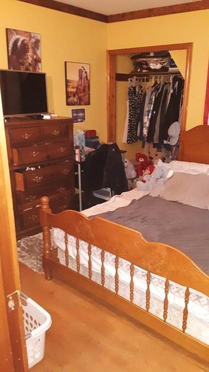 12 North St, Erving, MA 01344 photo 7