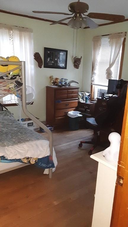 12 North St, Erving, MA 01344 photo 8