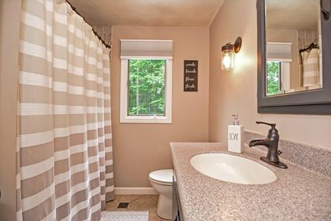 103 Hopkinton Rd, Upton, MA 01568 photo 25