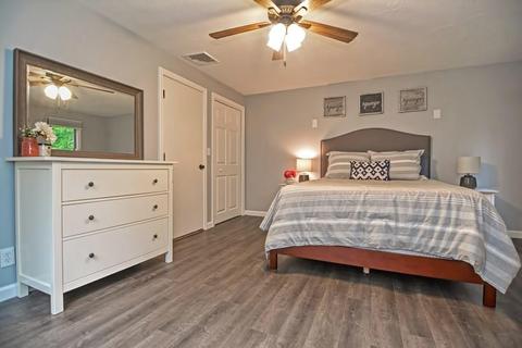 103 Hopkinton Rd, Upton, MA 01568 photo 26