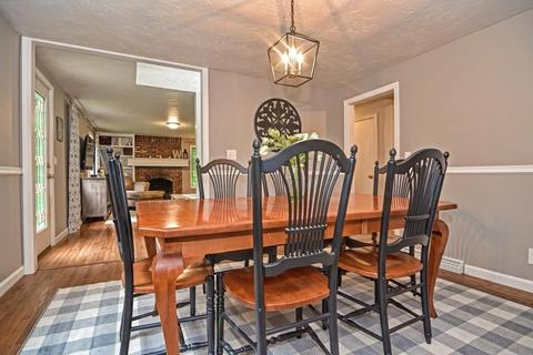 103 Hopkinton Rd, Upton, MA 01568 photo 21