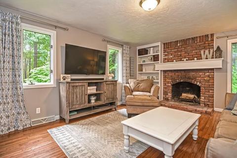 103 Hopkinton Rd, Upton, MA 01568 photo 16