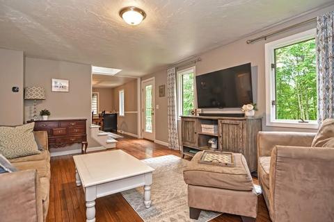 103 Hopkinton Rd, Upton, MA 01568 photo 17