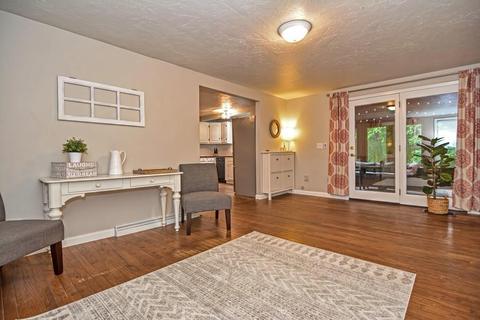 103 Hopkinton Rd, Upton, MA 01568 photo 6