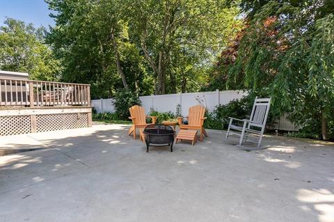 87 Macarthur Rd, Stoneham, MA 02180 photo 33