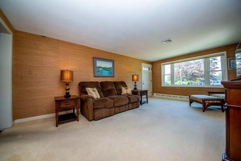 93 Raymond St, Fairhaven, MA 02719 photo 21
