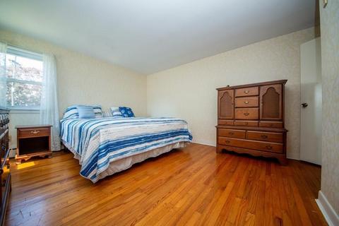 93 Raymond St, Fairhaven, MA 02719 photo 13