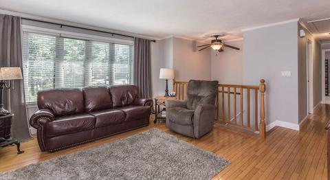 19 Mark Dr, Raynham, MA 02767 photo 4
