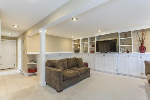 19 Mark Dr, Raynham, MA 02767 photo 16