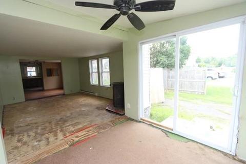 140 Eagle St, Ware, MA 01082 photo 13