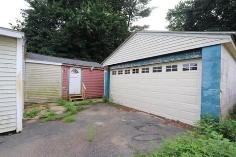 140 Eagle St, Ware, MA 01082 photo 6