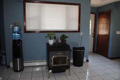 8 Eureka Ter, Worcester, MA 01603 photo 4