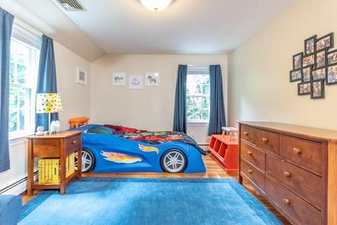 227 Greendale Ave, Needham, MA 02494 photo 13