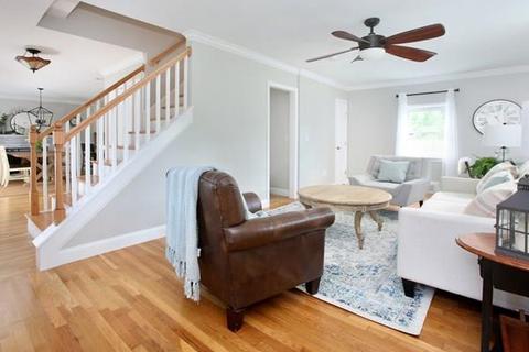 20 Bradley Park Dr, Hingham, MA 02043 photo 5