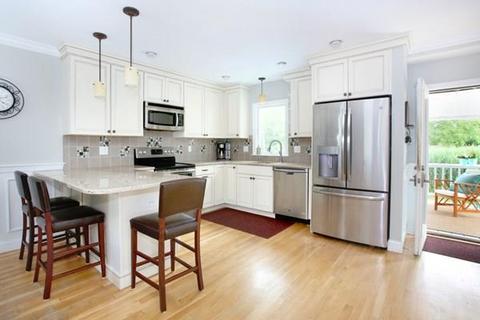 20 Bradley Park Dr, Hingham, MA 02043 photo 11