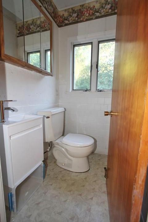 95 Barnard Rd, Worcester, MA 01605 photo 7