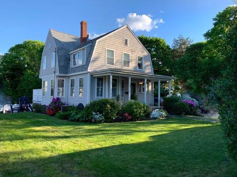 89 Spring St, Stoneham, MA 02180 photo 1