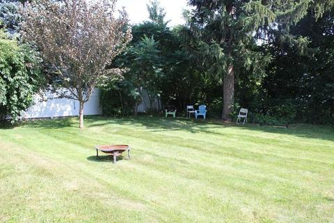 8 Greendale Ave, Worcester, MA 01606 photo 27