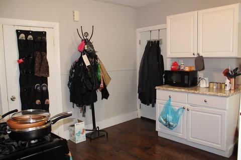 8 Greendale Ave, Worcester, MA 01606 photo 14