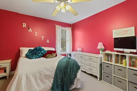 69 Abington Ln, Fall River, MA 02721 photo 17
