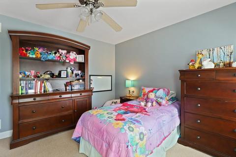 69 Abington Ln, Fall River, MA 02721 photo 15