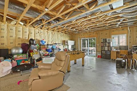 69 Abington Ln, Fall River, MA 02721 photo 22