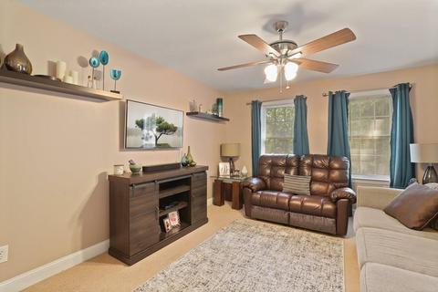 69 Abington Ln, Fall River, MA 02721 photo 7