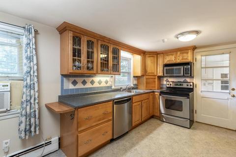 8 Morningside Dr, Danvers, MA 01923 photo 11