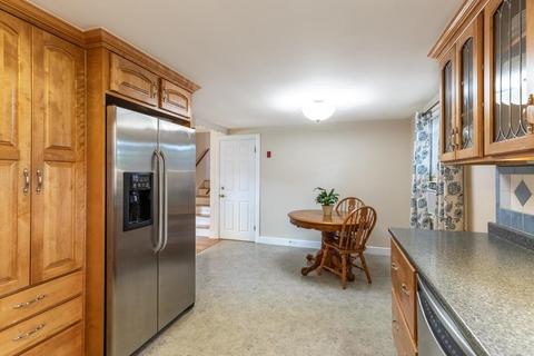 8 Morningside Dr, Danvers, MA 01923 photo 15