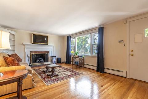 8 Morningside Dr, Danvers, MA 01923 photo 6