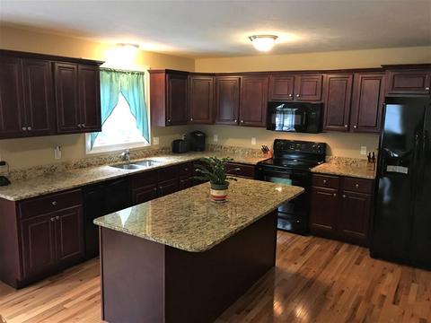 266 Brookside Dr, Gardner, MA 01440 photo 2