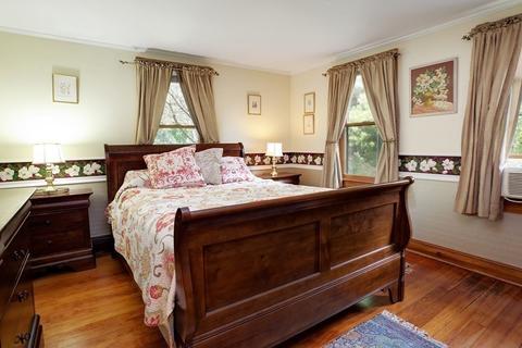 80 Pond St, Barnstable, MA 02655 photo 13